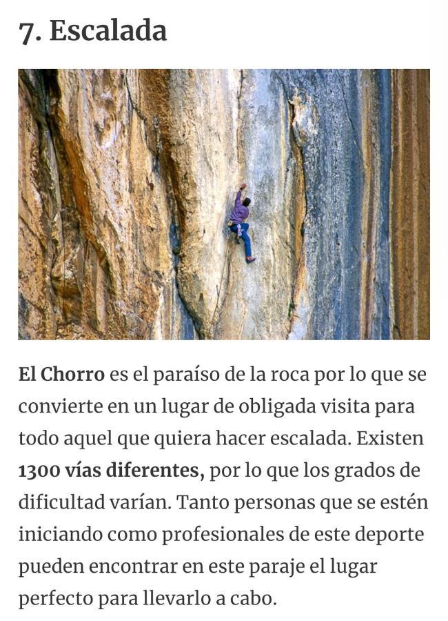 alojamiento alora Castillo árabe y museo Esterno foto